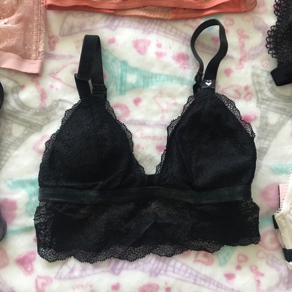 10 Brand new Victoria’s Secret size XS bralettes - Picture 6 of 7